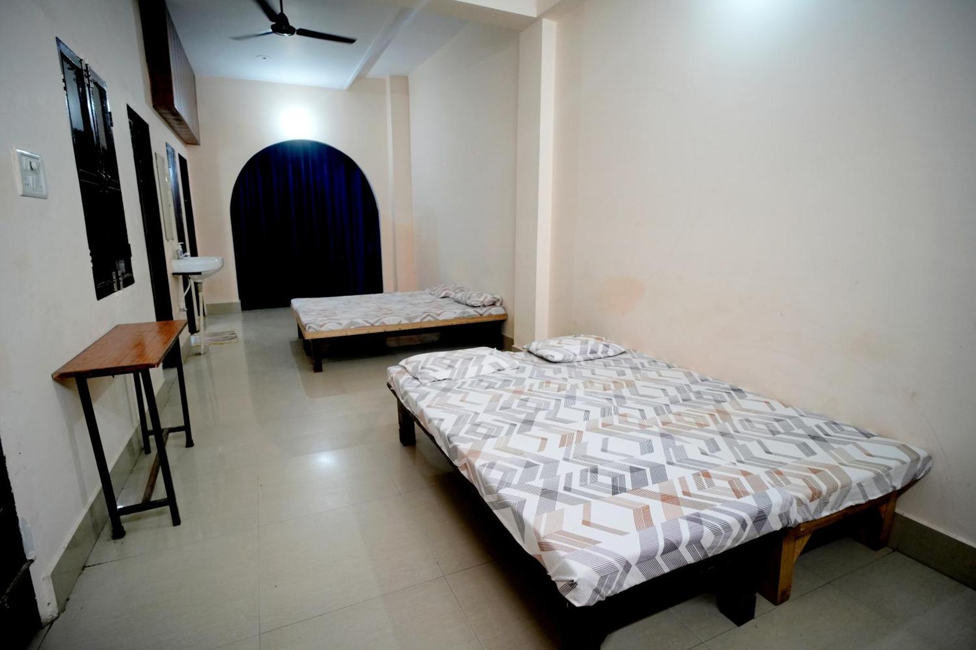 Banaras Gully House 500 Ft From The Ghats 瓦拉纳西 外观 照片